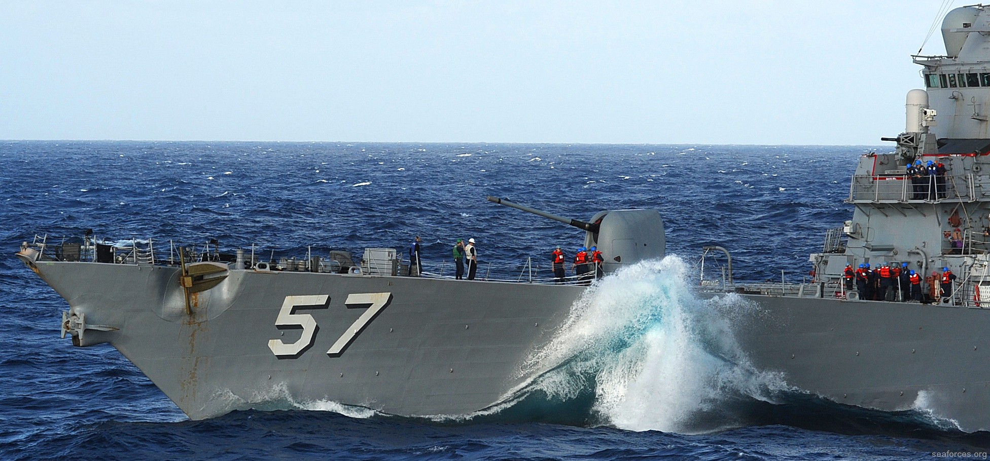 ddg-57 uss mitscher guided missile destroyer us navy 25