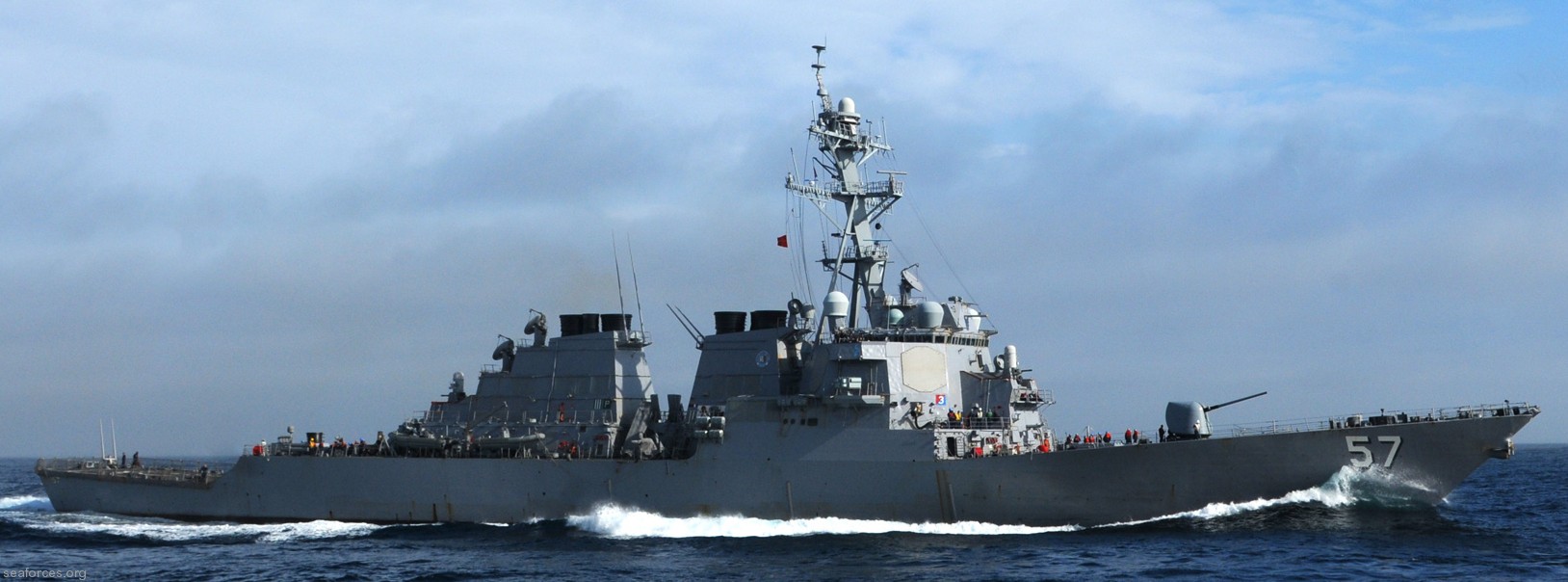 ddg-57 uss mitscher guided missile destroyer us navy 42