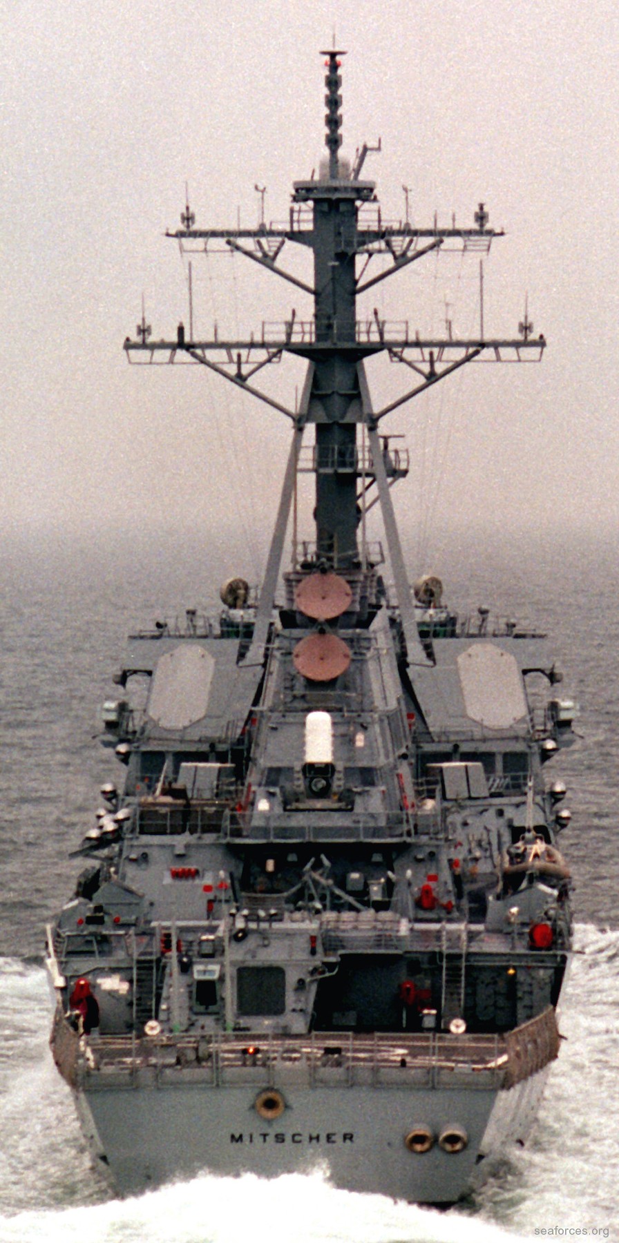 ddg-57 uss mitscher guided missile destroyer us navy 81