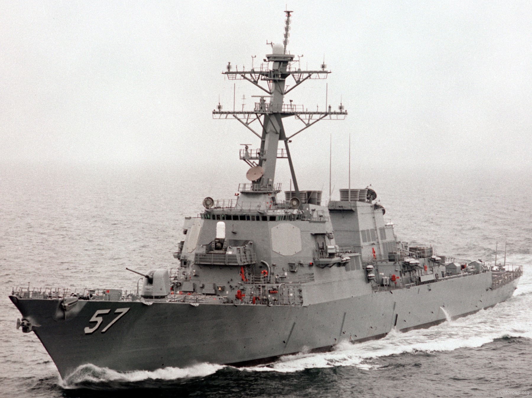 ddg-57 uss mitscher guided missile destroyer us navy 82 trials