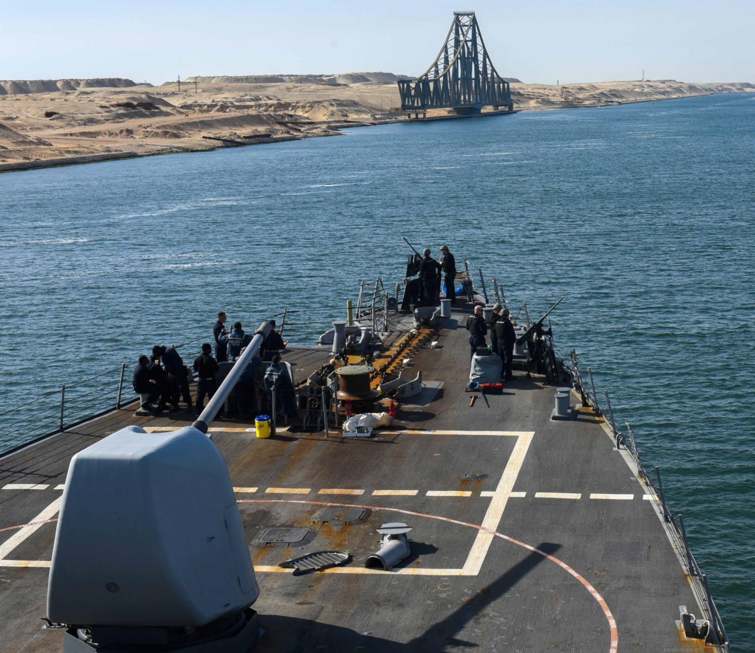 ddg-58 uss laboon guided missile destroyer us navy 02 suez canal 2018