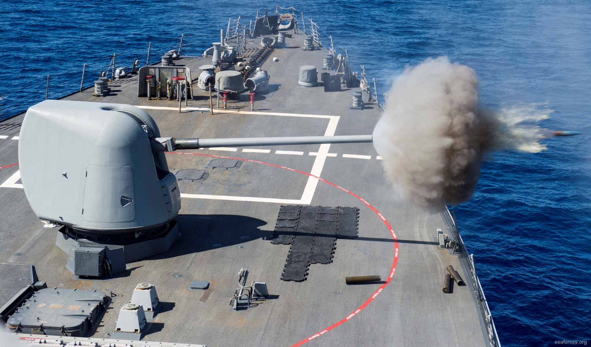 ddg-58 uss laboon guided missile destroyer us navy 27 mk-45 gun