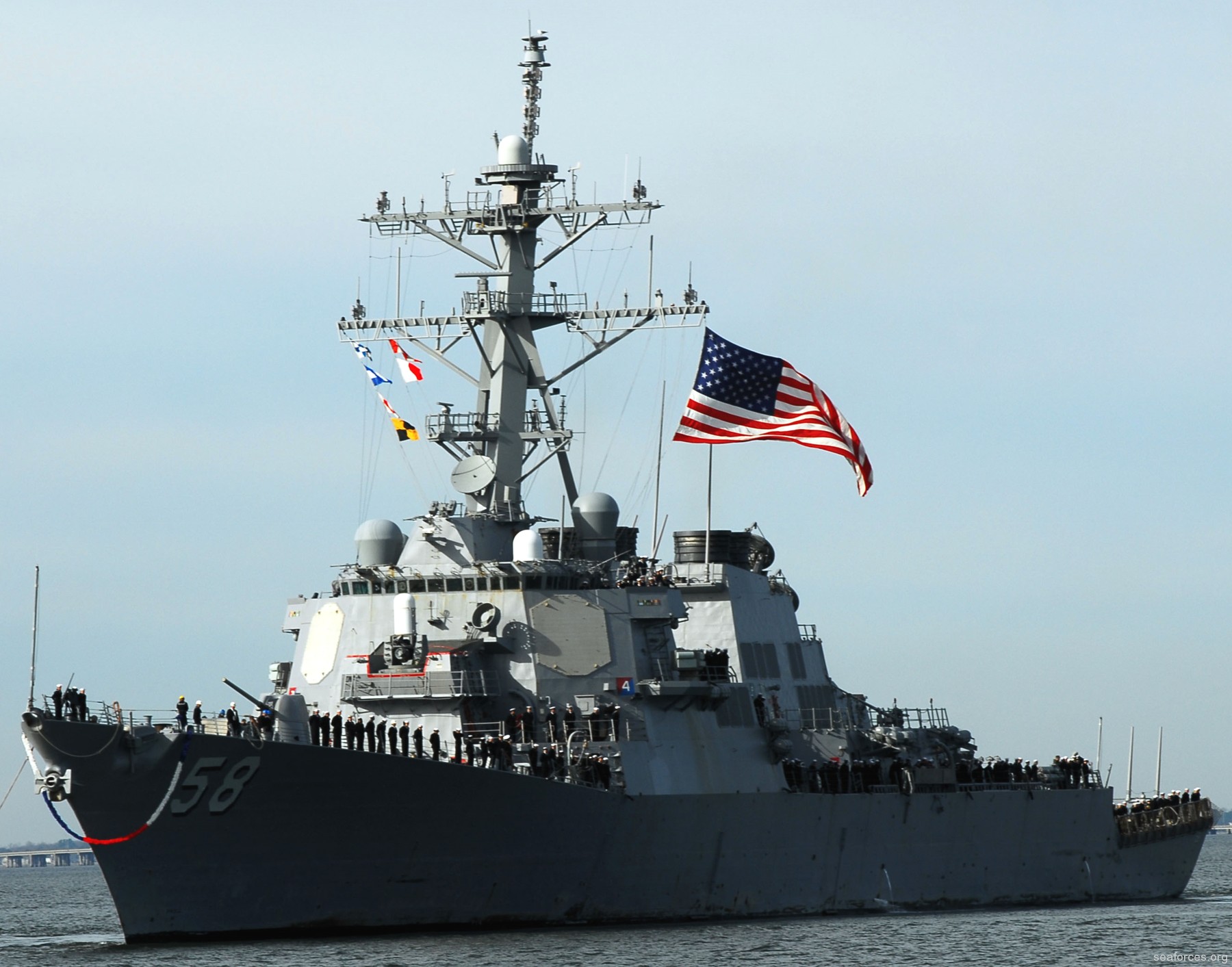 ddg-58 uss laboon guided missile destroyer us navy 57 naval station norfolk virginia