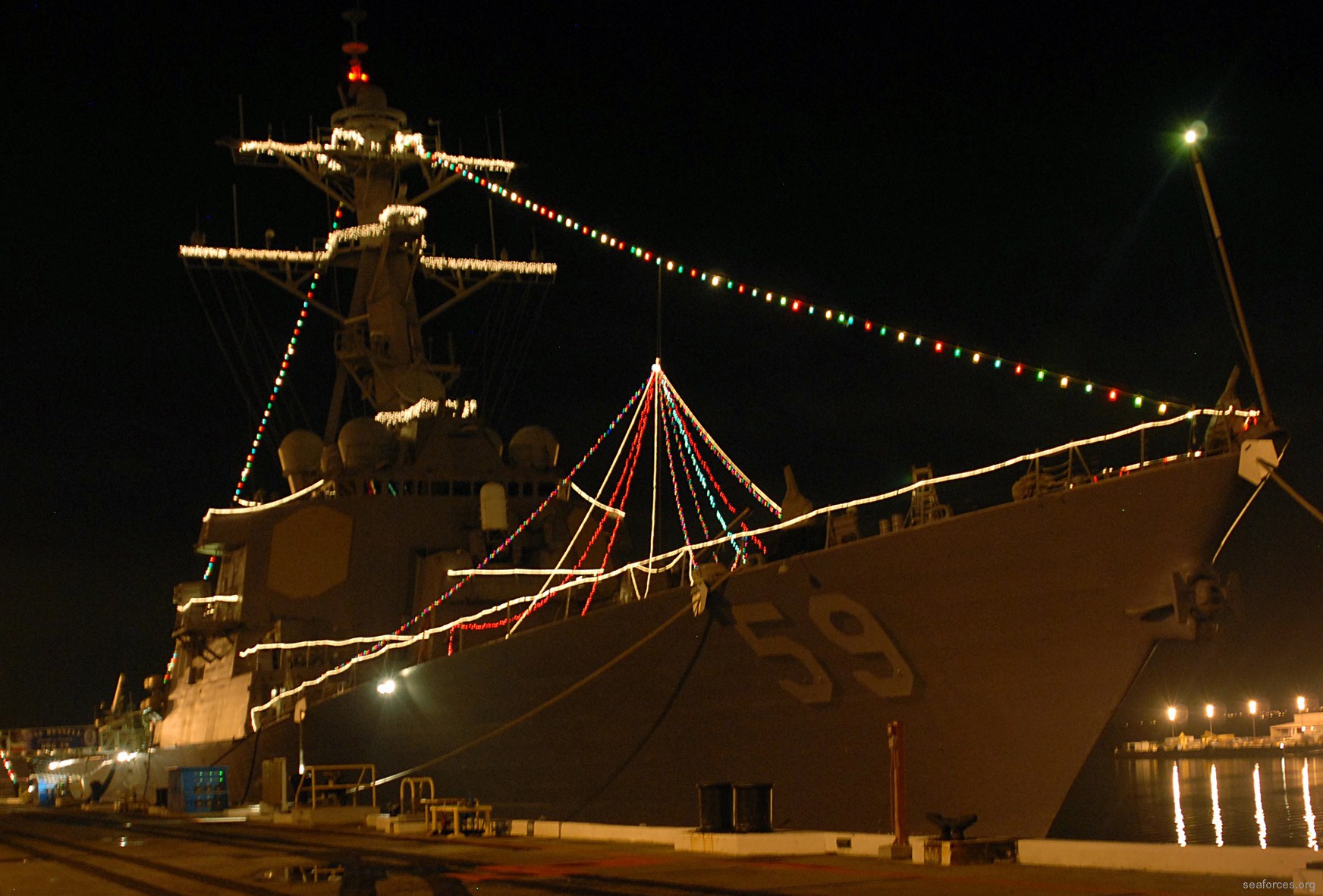 ddg-59 uss russell guided missile destroyer us navy 18
