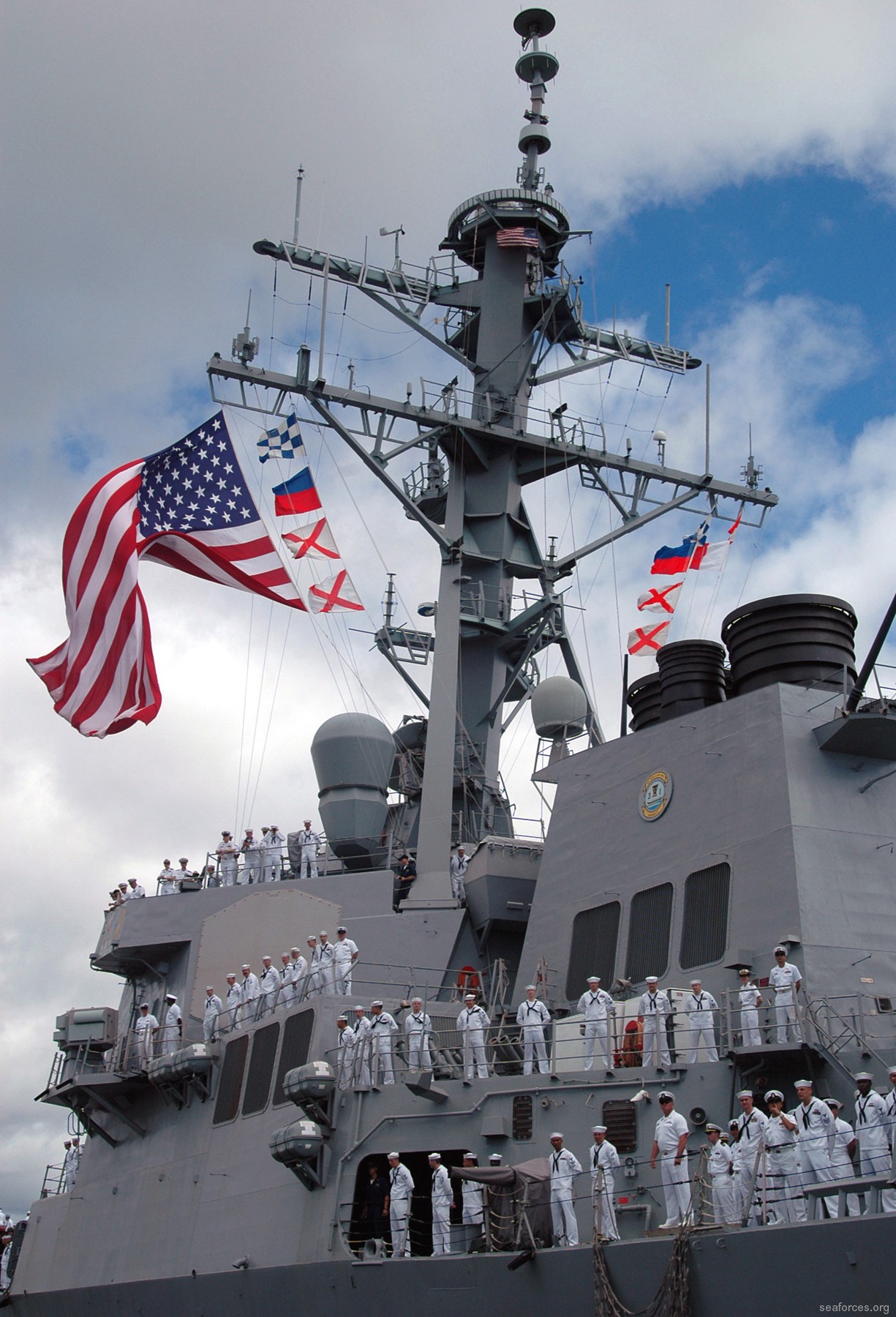 ddg-59 uss russell guided missile destroyer us navy 56