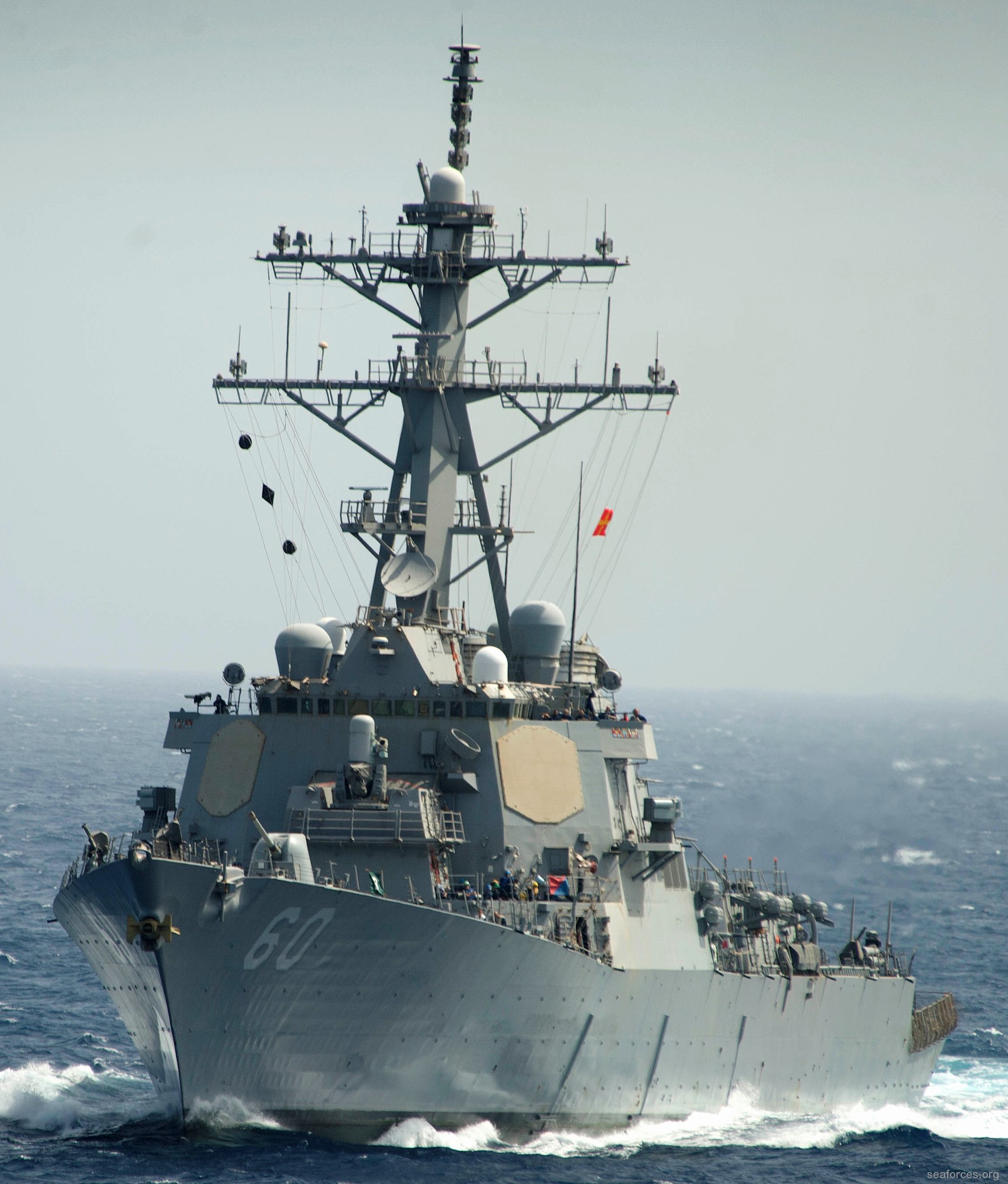 ddg-60 uss paul hamilton guided missile destroyer us navy 07 arabian sea