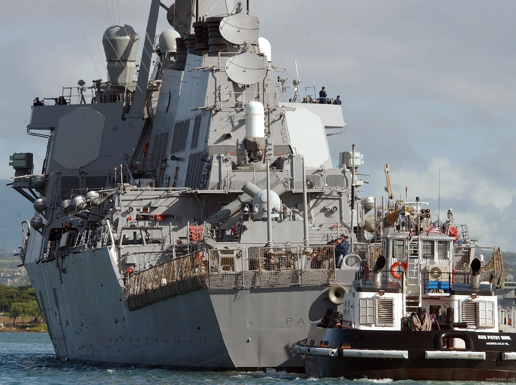 ddg-60 uss paul hamilton guided missile destroyer us navy 43 arleigh burke class