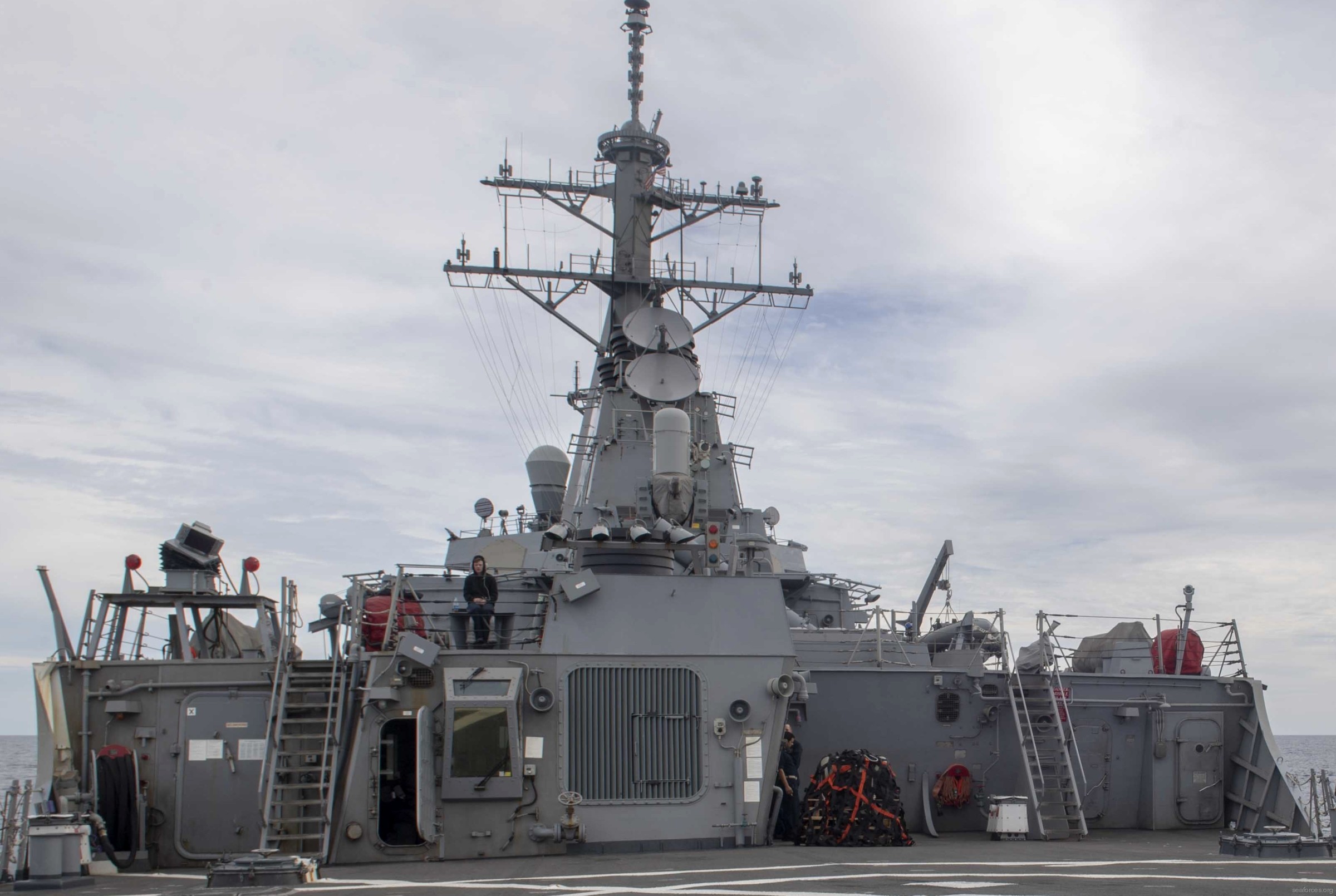 ddg-60 uss paul hamilton arleigh burke class guided missile destroyer aegis 78