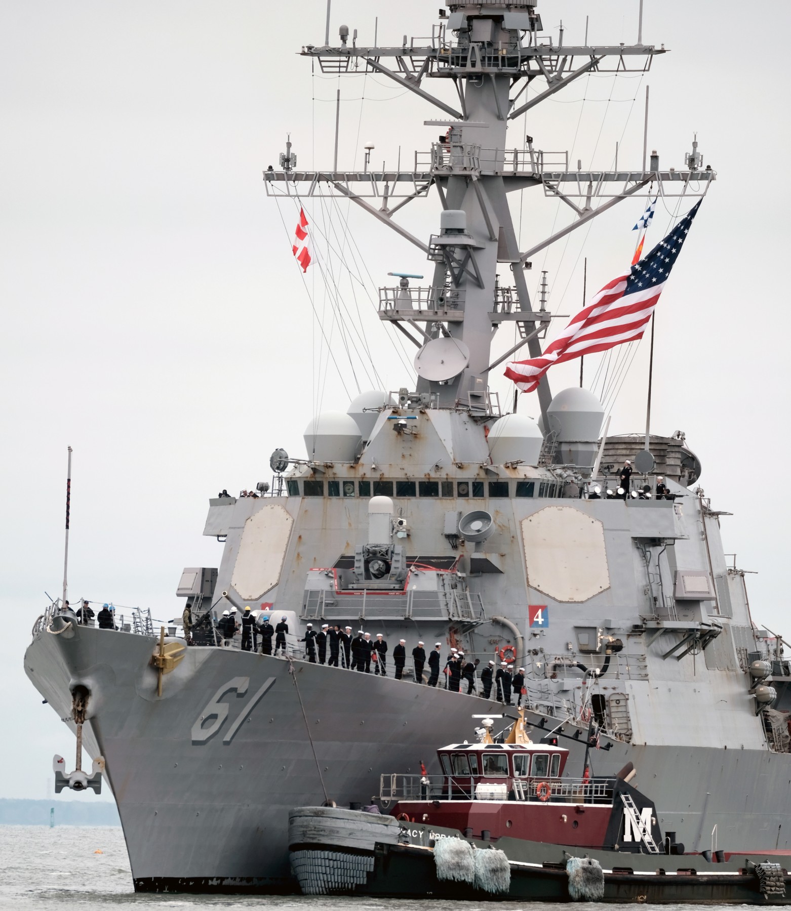 ddg-61 uss ramage guided missile destroyer arleigh burke class returning naval station norfolk virginia 102