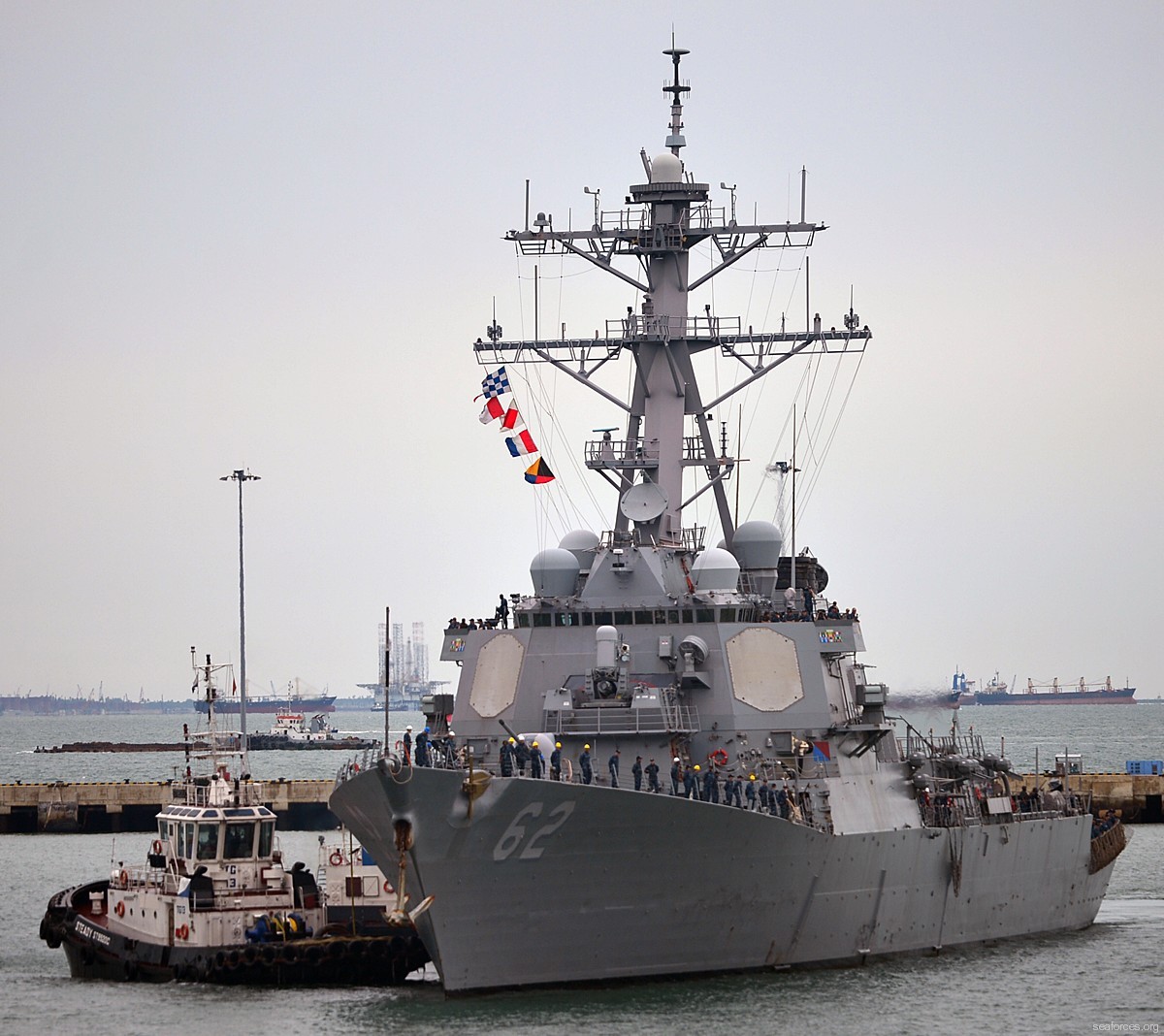 ddg-62 uss fitzgerald guided missile destroyer 2013 47 changi naval base singapore