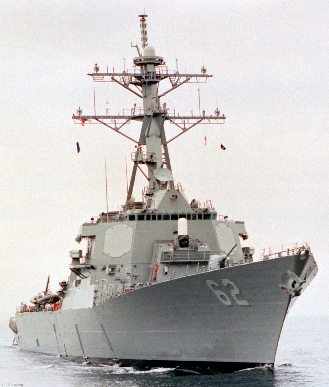 ddg-62 uss fitzgerald guided missile destroyer 1995 103 sea trials bath iron works maine