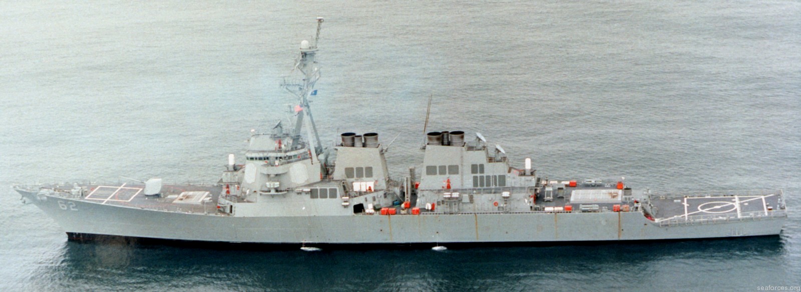 ddg-62 uss fitzgerald guided missile destroyer 1995 112 sea trials bath iron works maine