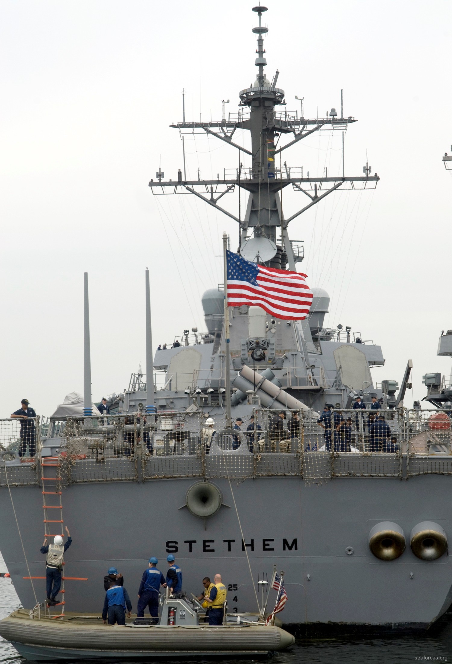 ddg-63 uss stethem guided missile destroyer 43