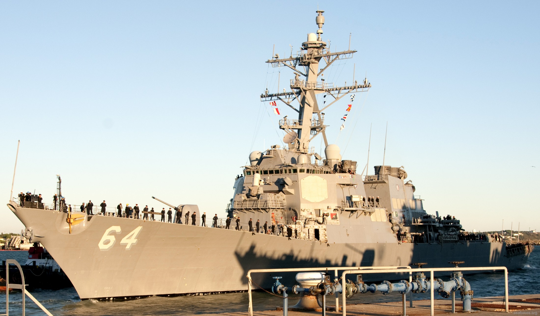 ddg-64 uss carney destroyer arleigh burke class navy 93 naval station rota spain