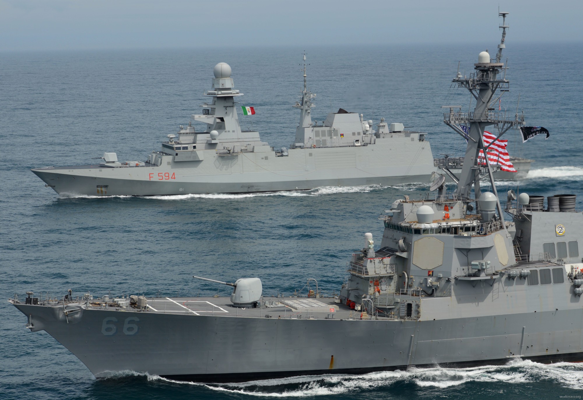 ddg-66 uss gonzalez guided missile destroyer arleigh burke class aegis 22 nato snmg