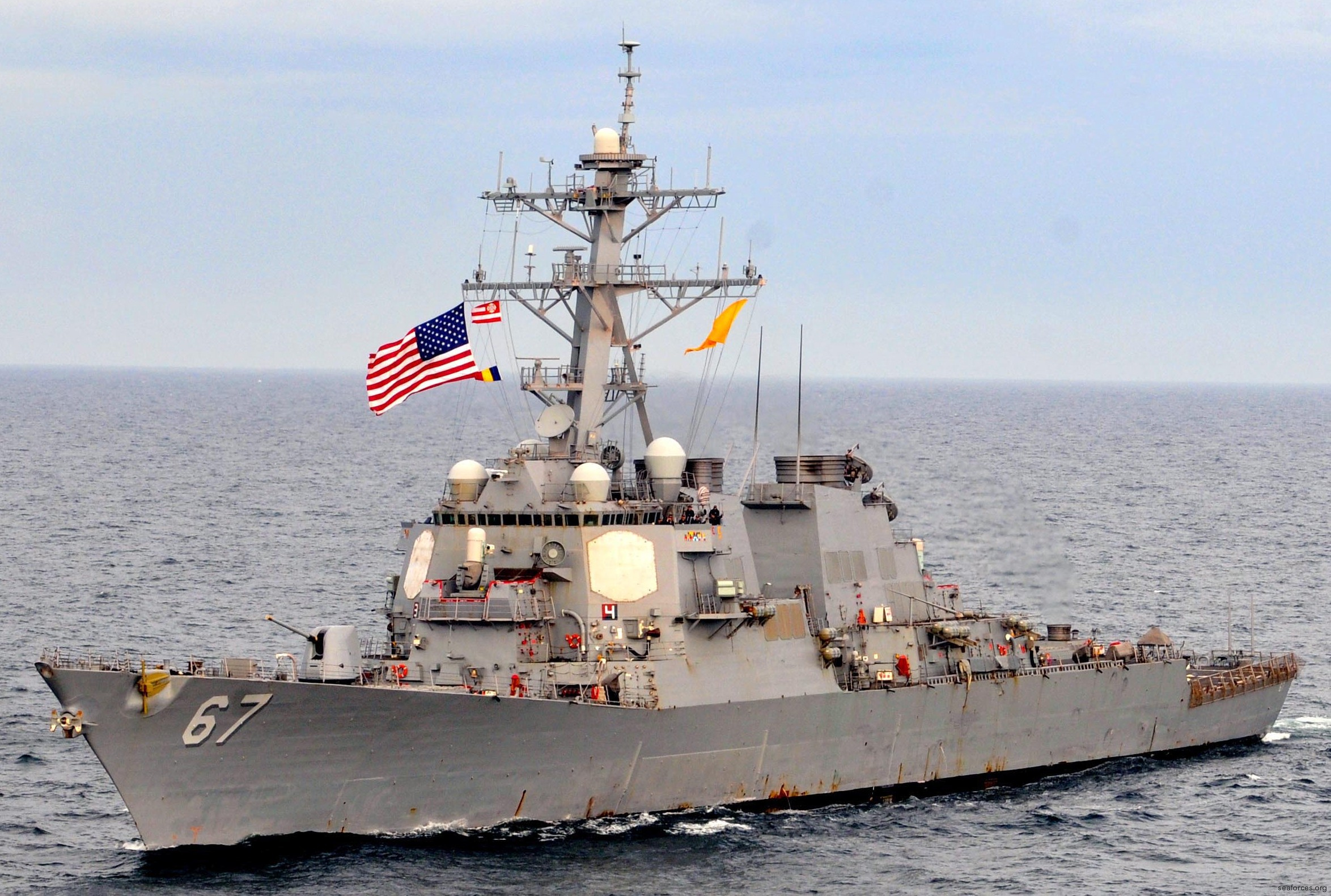 ddg-67 uss cole guided missile destroyer arleigh burke class navy aegis 17 black sea