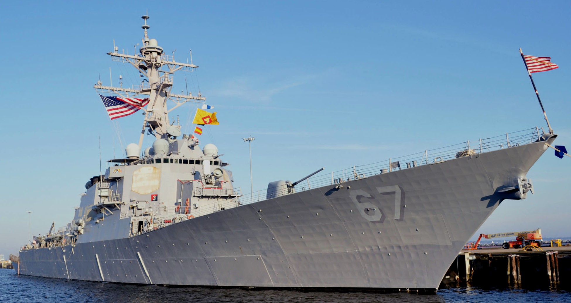ddg-67 uss cole guided missile destroyer arleigh burke class navy aegis 26