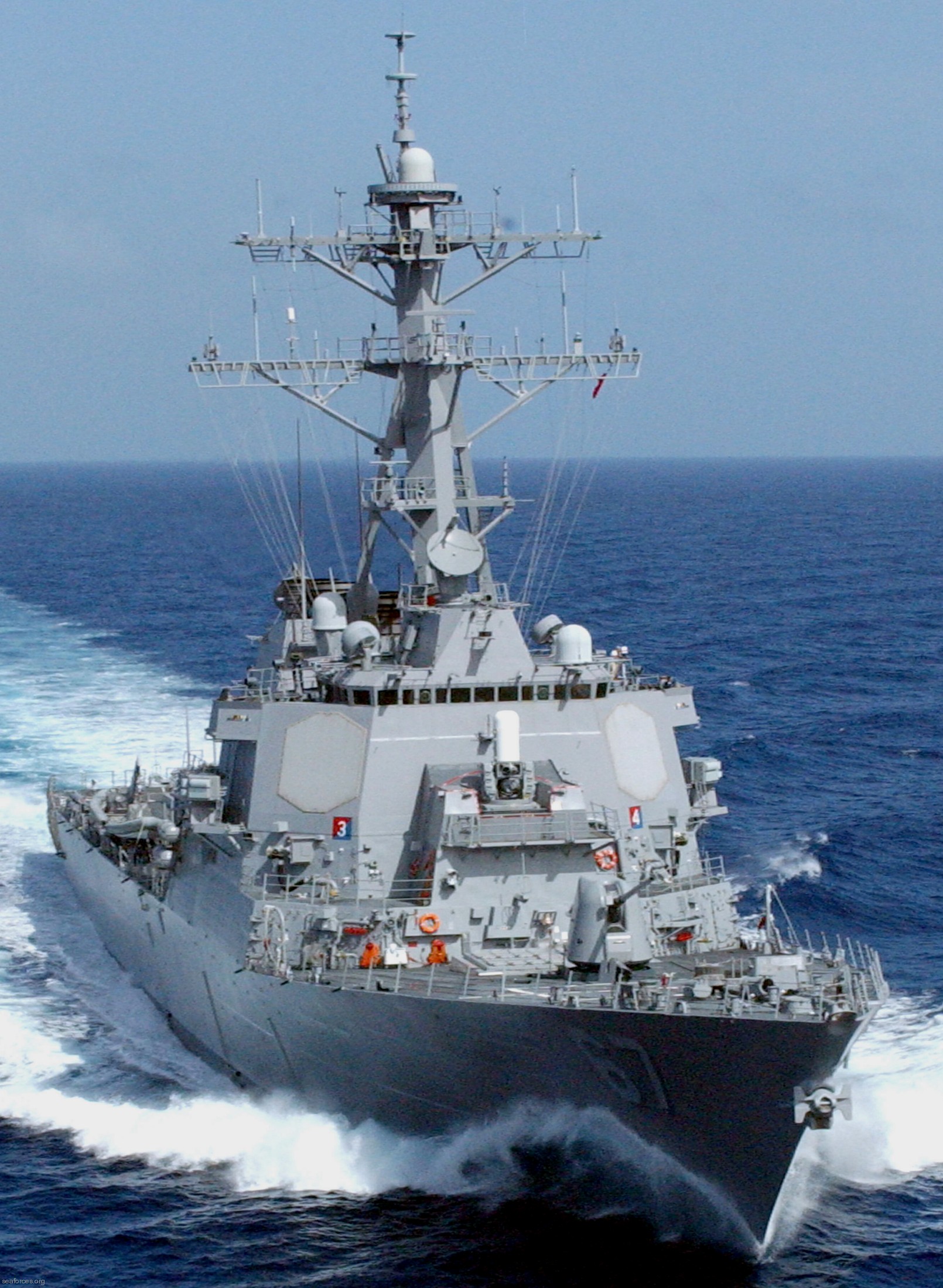 ddg-67 uss cole guided missile destroyer arleigh burke class navy aegis 47
