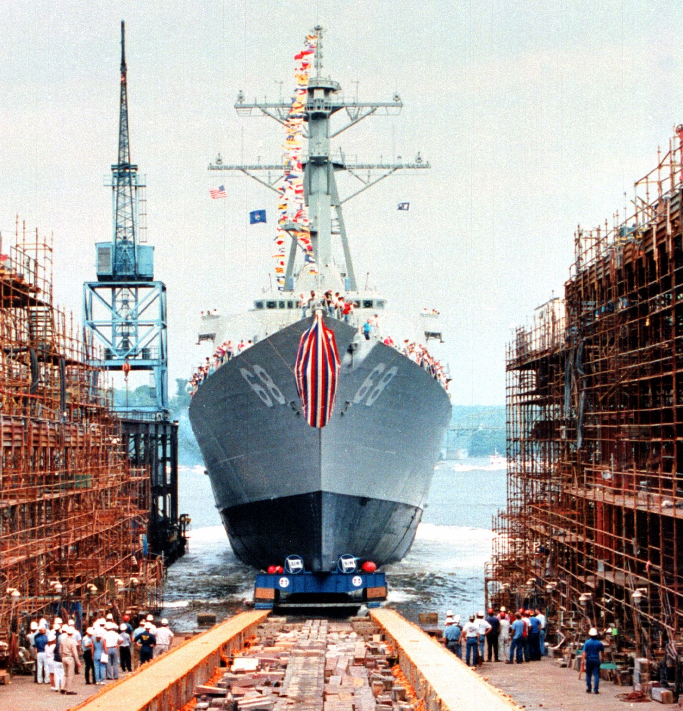 ddg-68 uss the sullivans guided missile destroyer arleigh burke class aegis 07 launching ceremony bath iron works maine