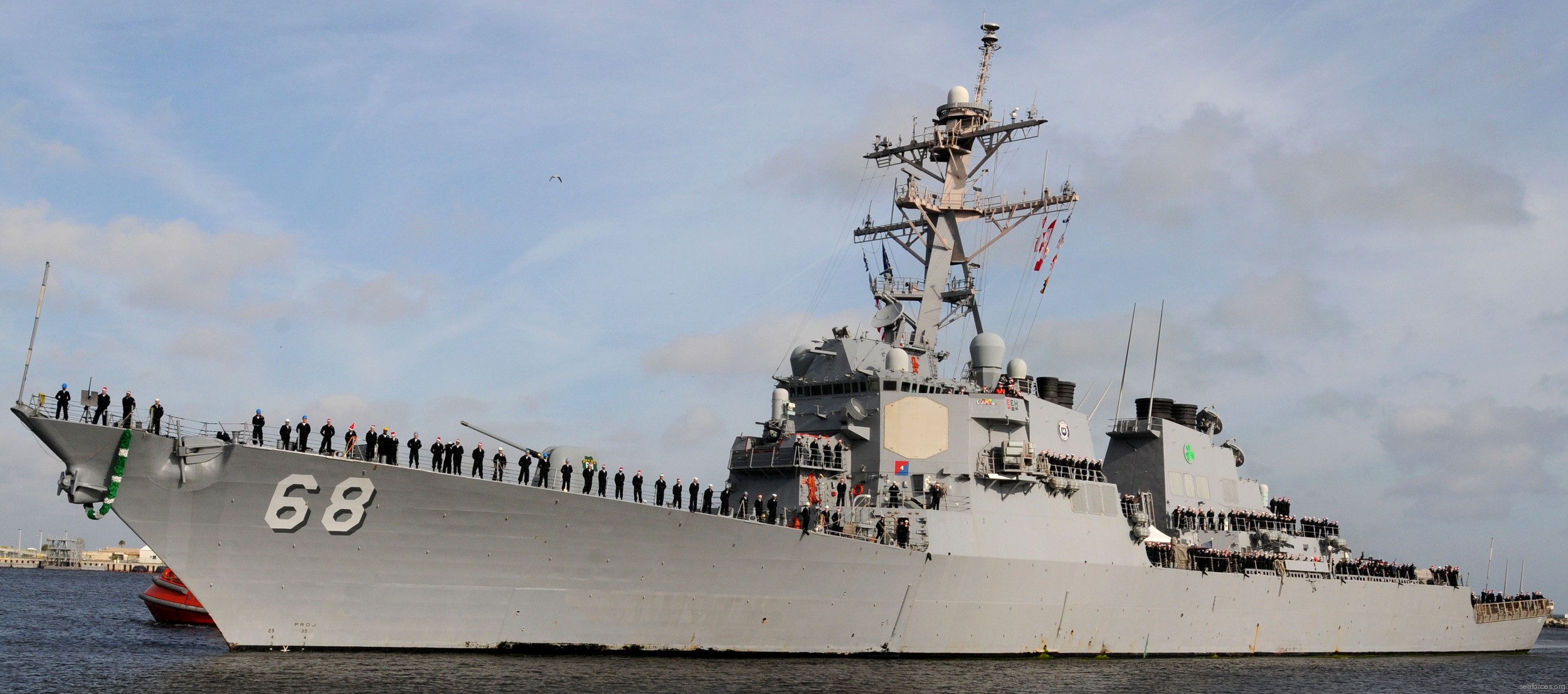 ddg-68 uss the sullivans guided missile destroyer arleigh burke class aegis 31