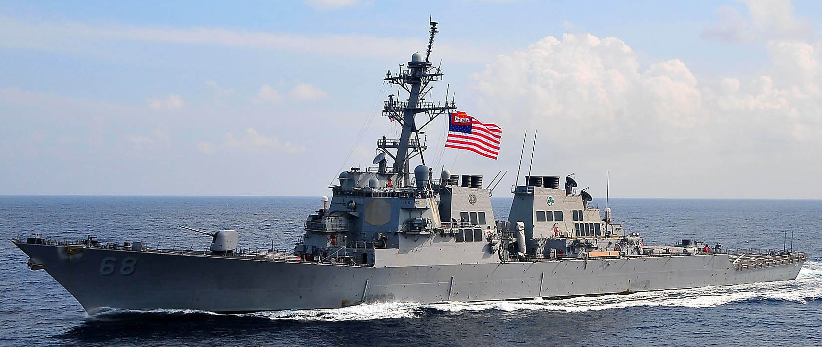 ddg-68 uss the sullivans guided missile destroyer arleigh burke class aegis 39
