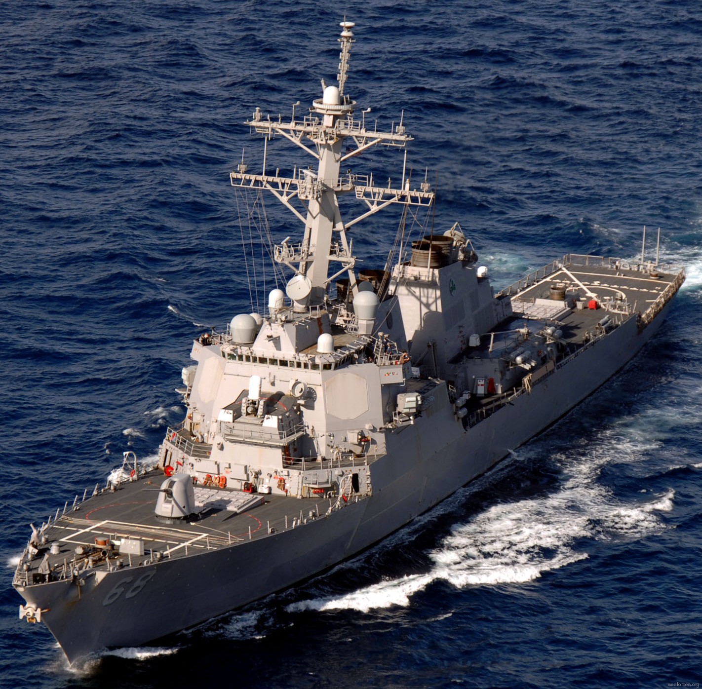 ddg-68 uss the sullivans guided missile destroyer arleigh burke class aegis 43