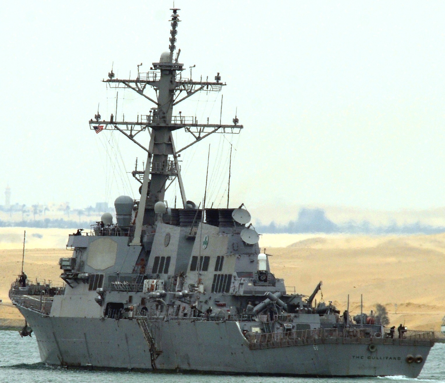 ddg-68 uss the sullivans guided missile destroyer suez canal 2009 50