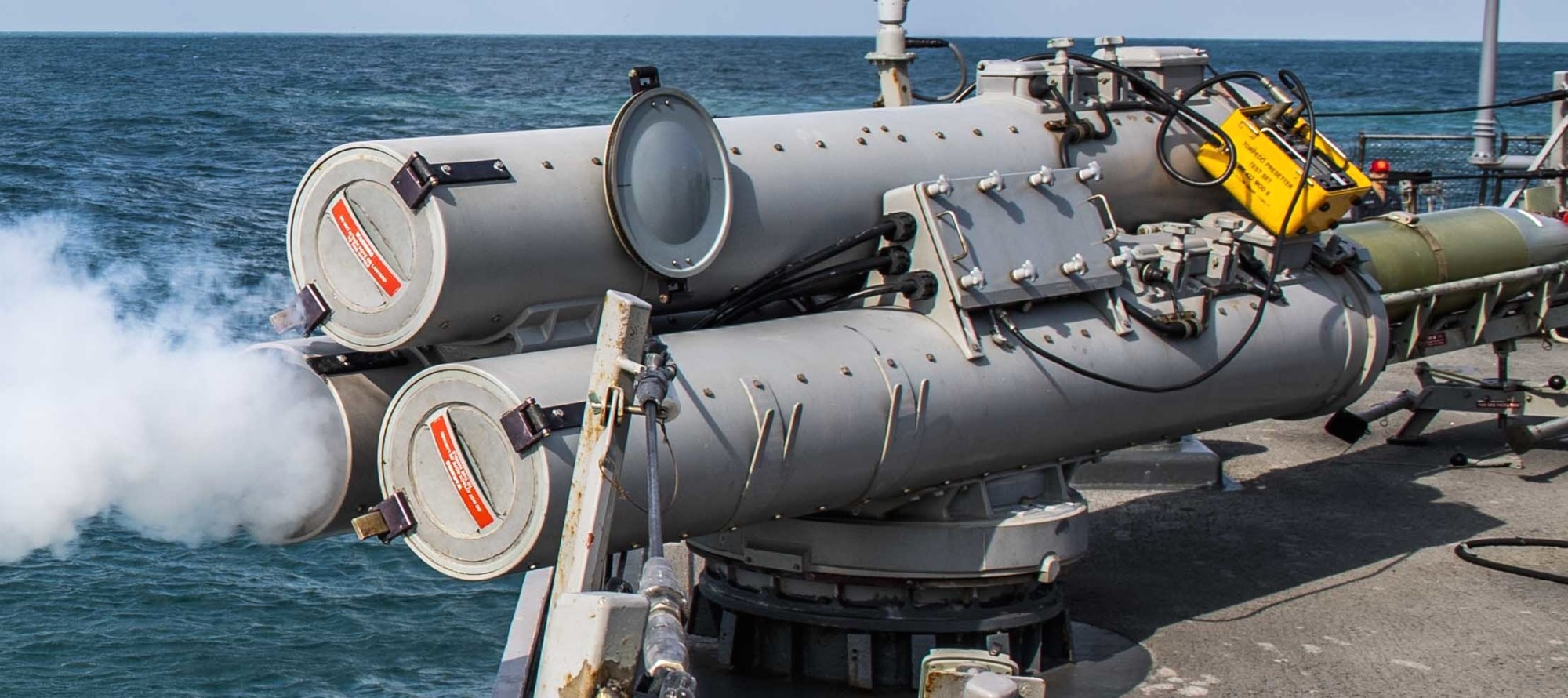 ddg-69 uss milius guided missile destroyer us navy mk.32 torpedo tubes svtt 2019 58