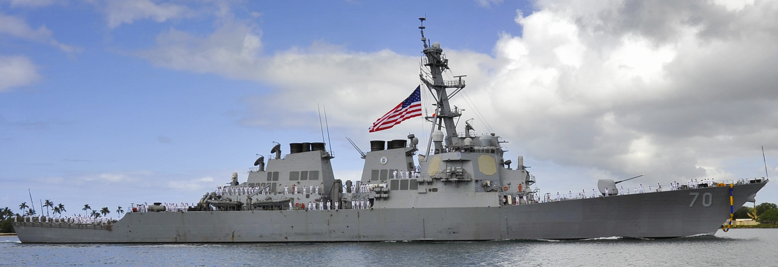ddg-70 uss hopper guided missile destroyer arleigh burke class aegis bmd 18 pearl harbor hawaii