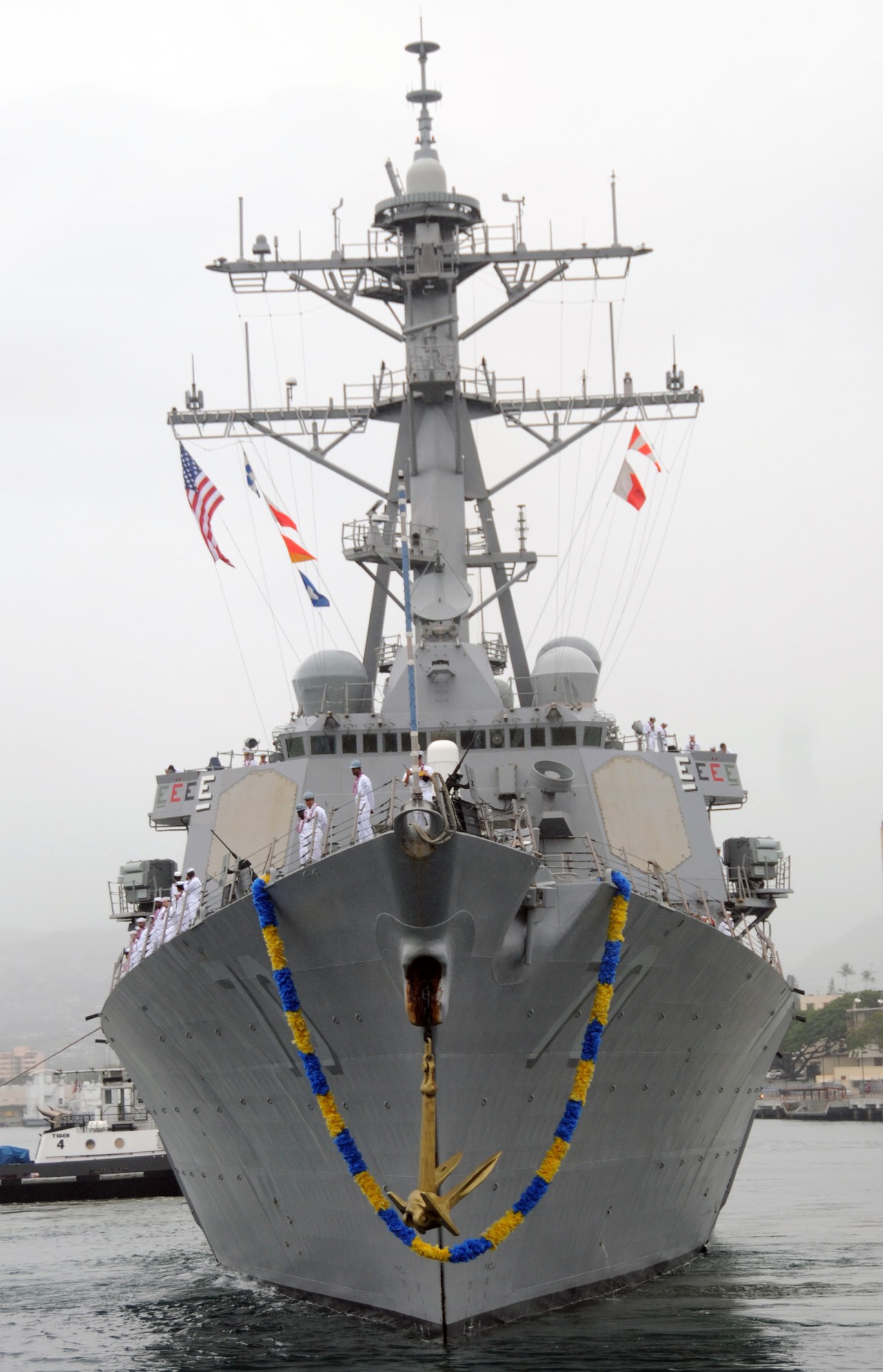 ddg-70 uss hopper guided missile destroyer arleigh burke class aegis bmd 39 naval station pearl harbor hawaii