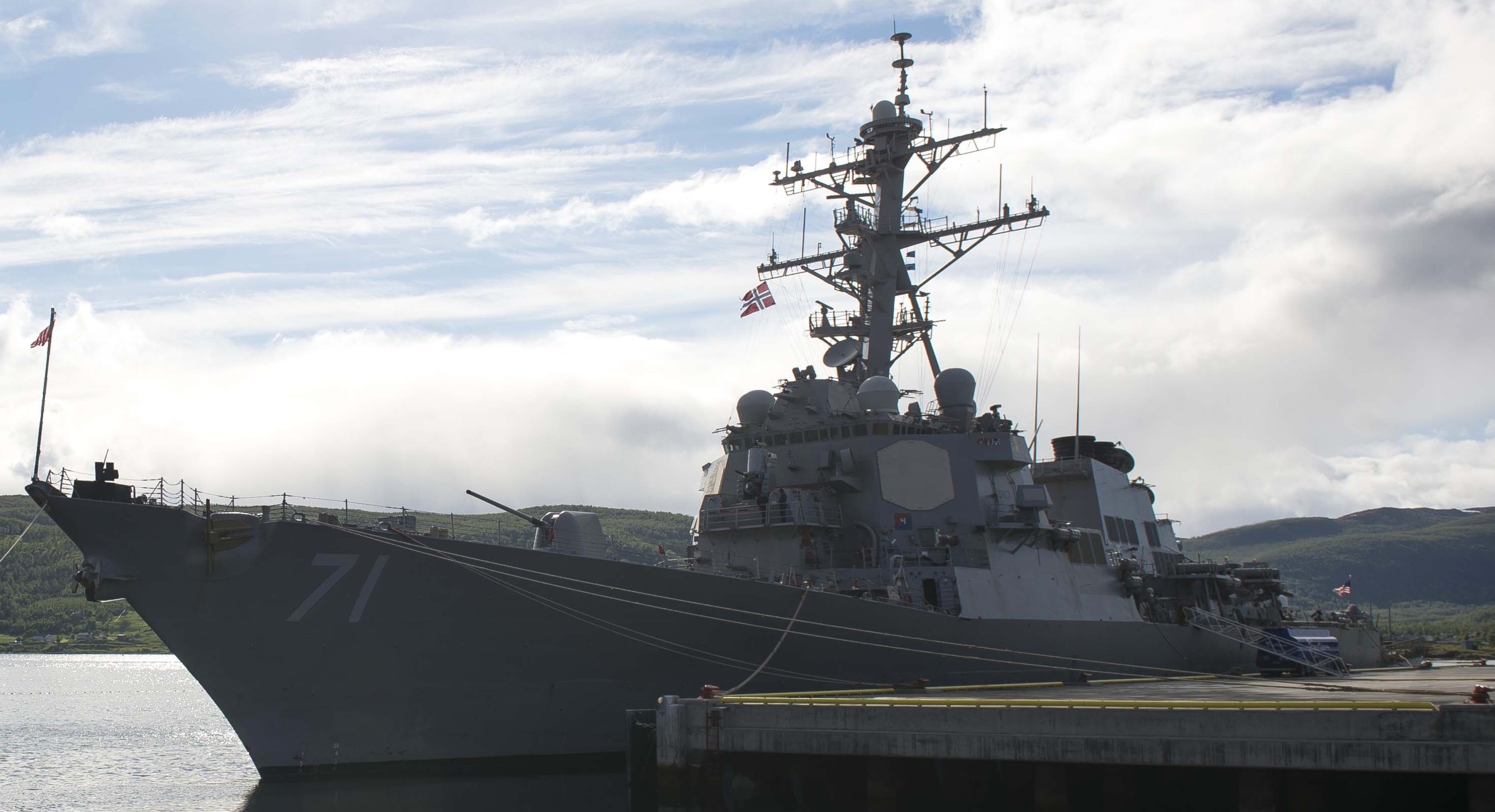 ddg-71 uss ross guided missile destroyer arleigh burke class aegis bmd 25 tromso norway