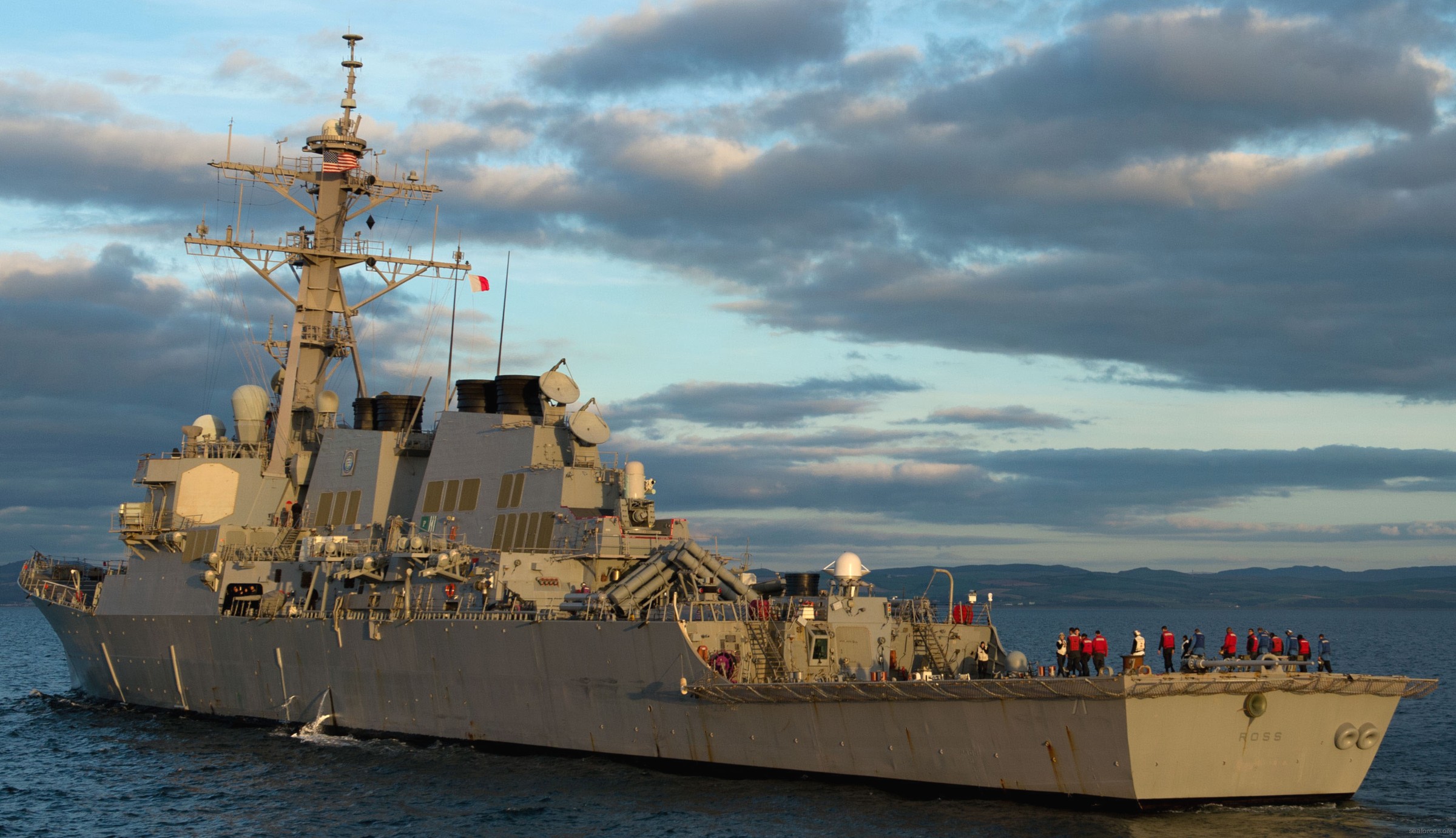 ddg-71 uss ross guided missile destroyer arleigh burke class aegis bmd 49