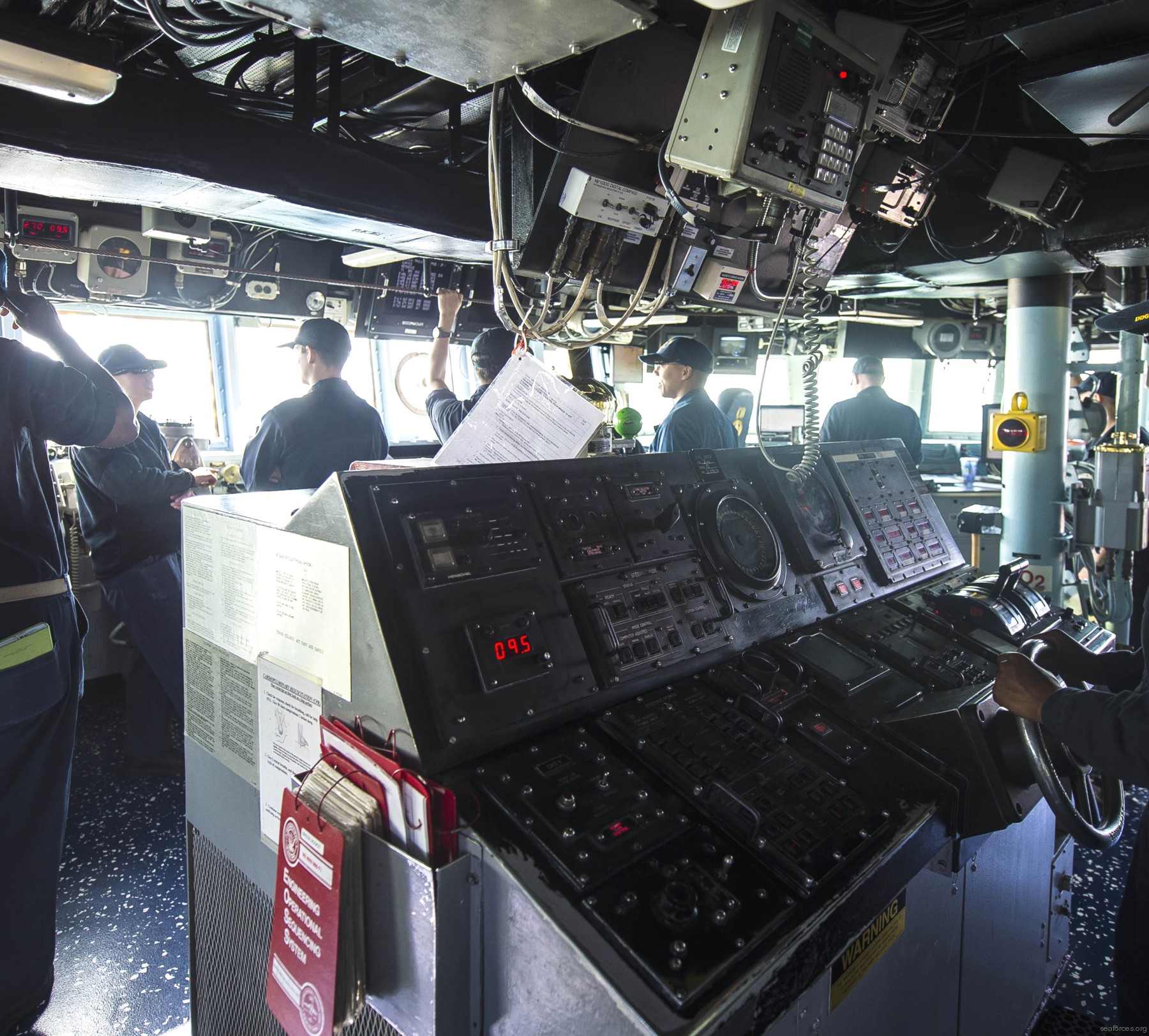 ddg-71 uss ross guided missile destroyer arleigh burke class aegis bmd 54 helm steering bridge