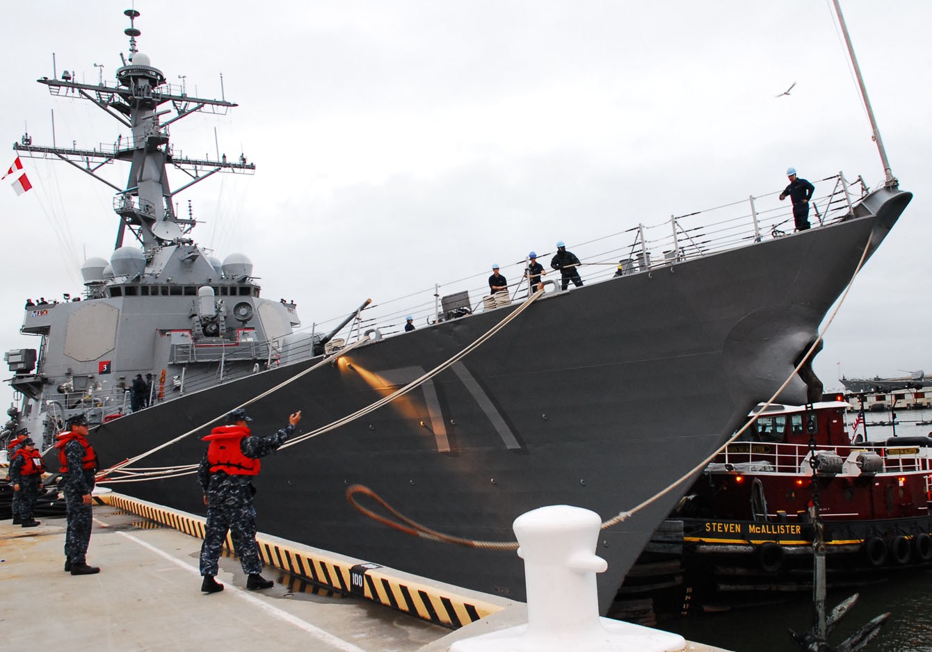 ddg-71 uss ross guided missile destroyer arleigh burke class aegis bmd 76