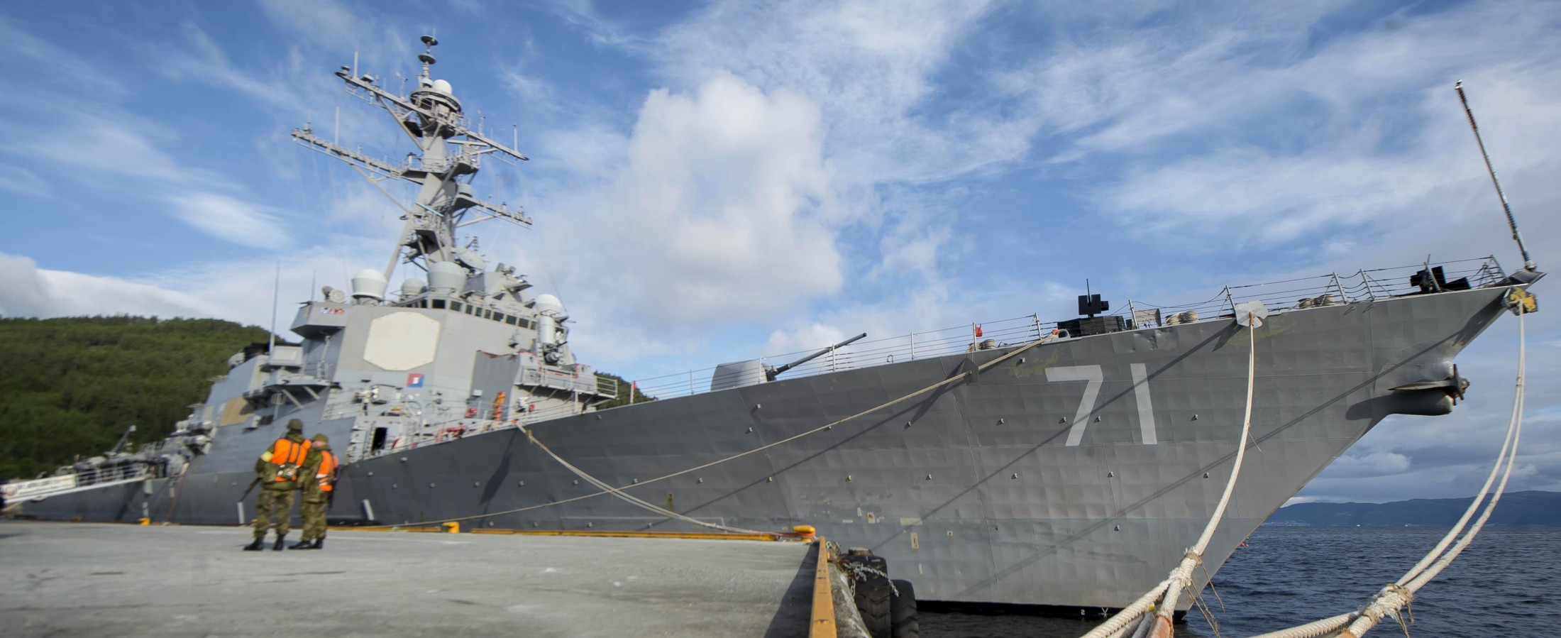 ddg-71 uss ross guided missile destroyer trondheim norway 2017 114
