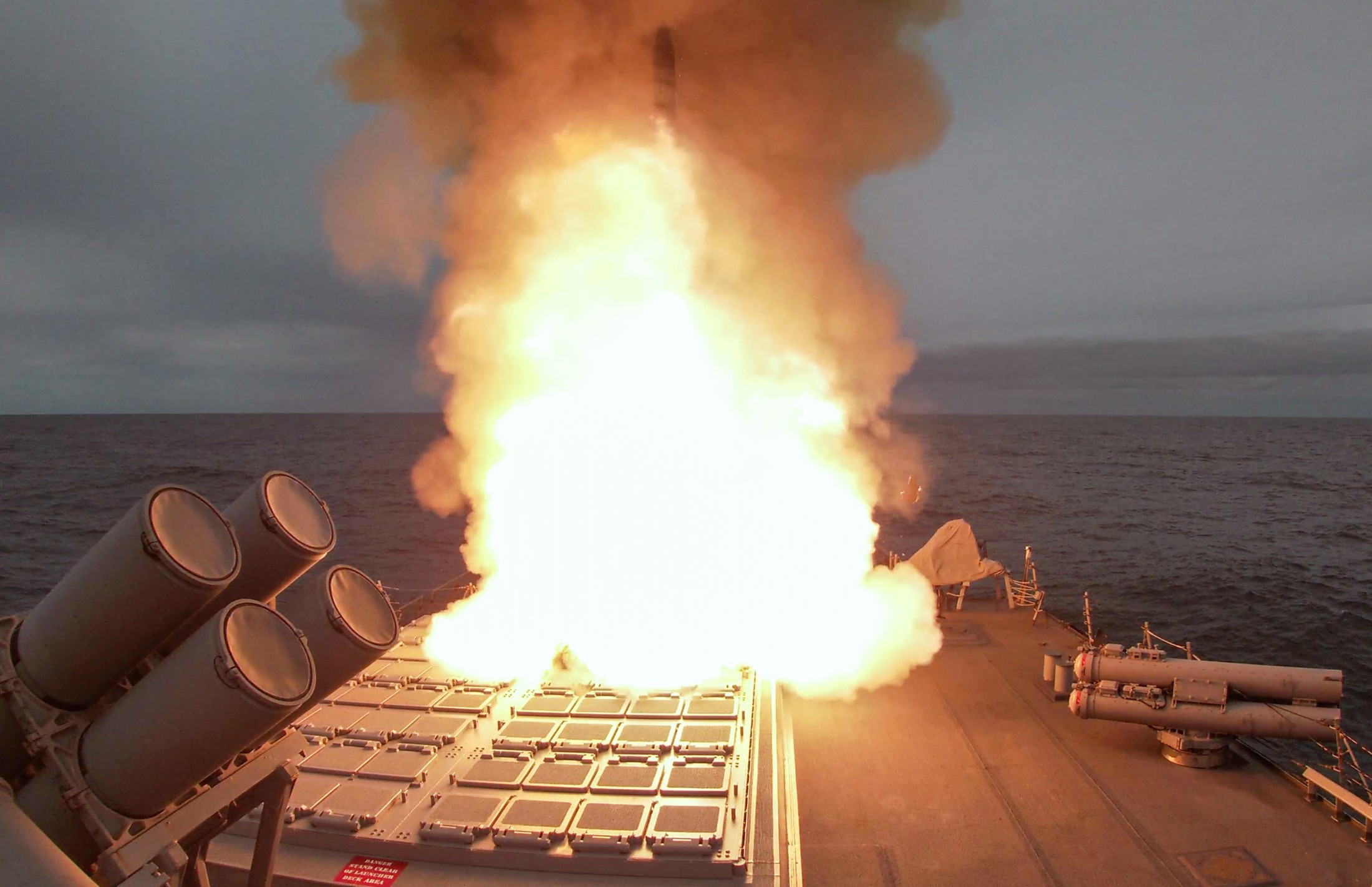 ddg-71 uss ross destroyer sm-2mr standard missile mk.41 vls 2021 130