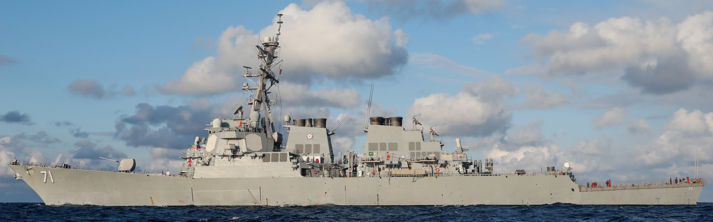 ddg-71 uss ross guided missile destroyer mediterranean sea 2022 144
