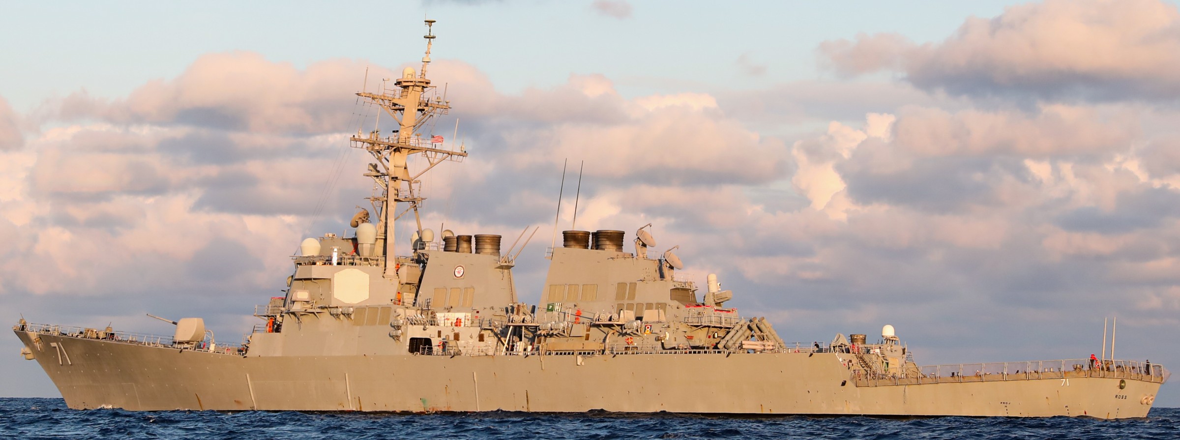 ddg-71 uss ross guided missile destroyer 146