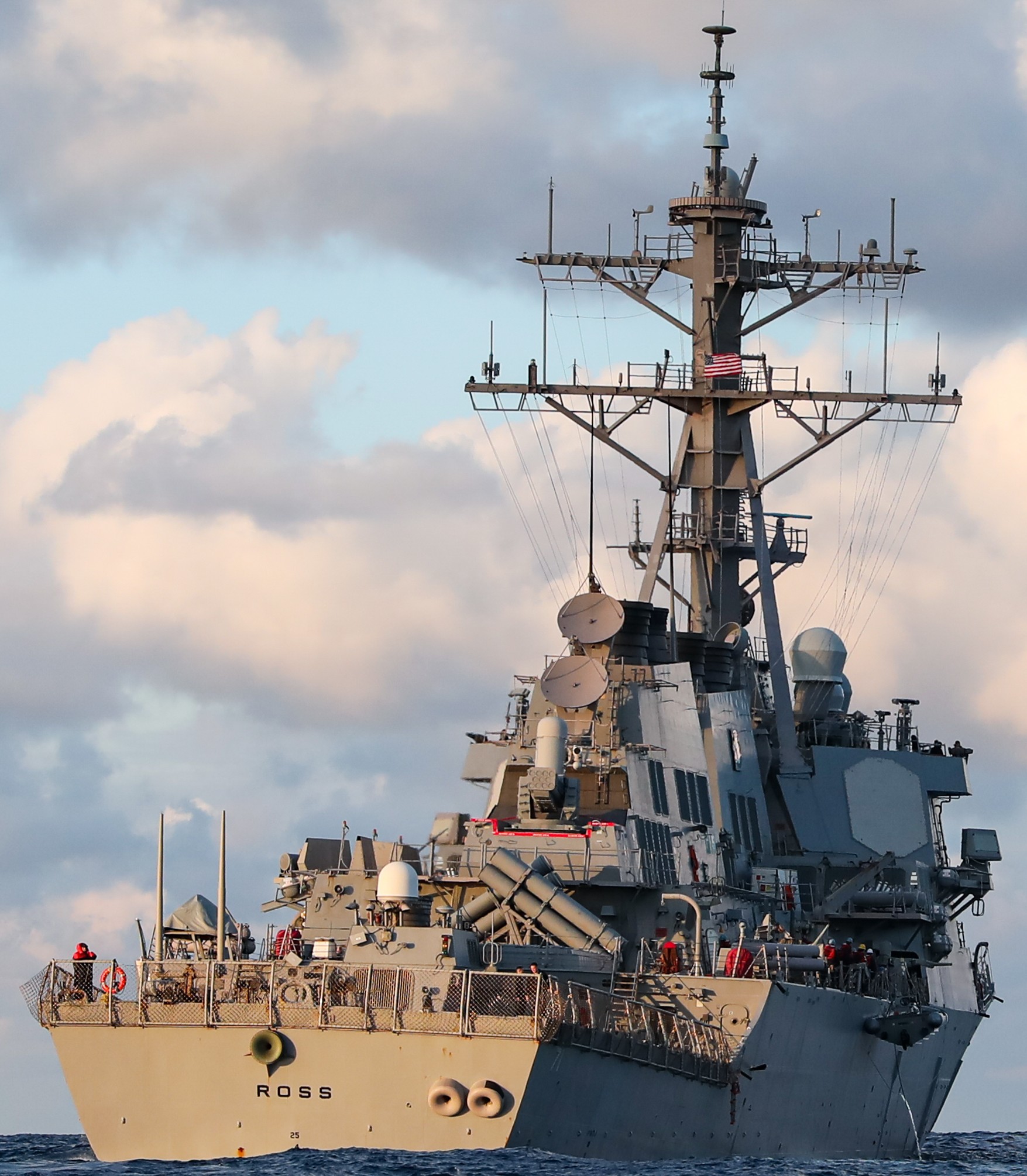 ddg-71 uss ross guided missile destroyer 2022 147