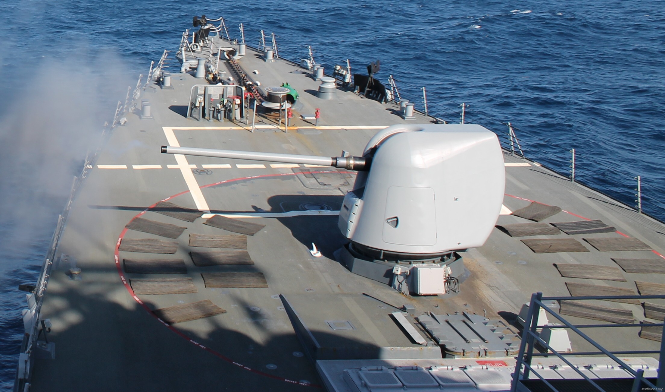 ddg-72 uss mahan guided missile destroyer arleigh burke class aegis bmd 21 mk-45 gun fire
