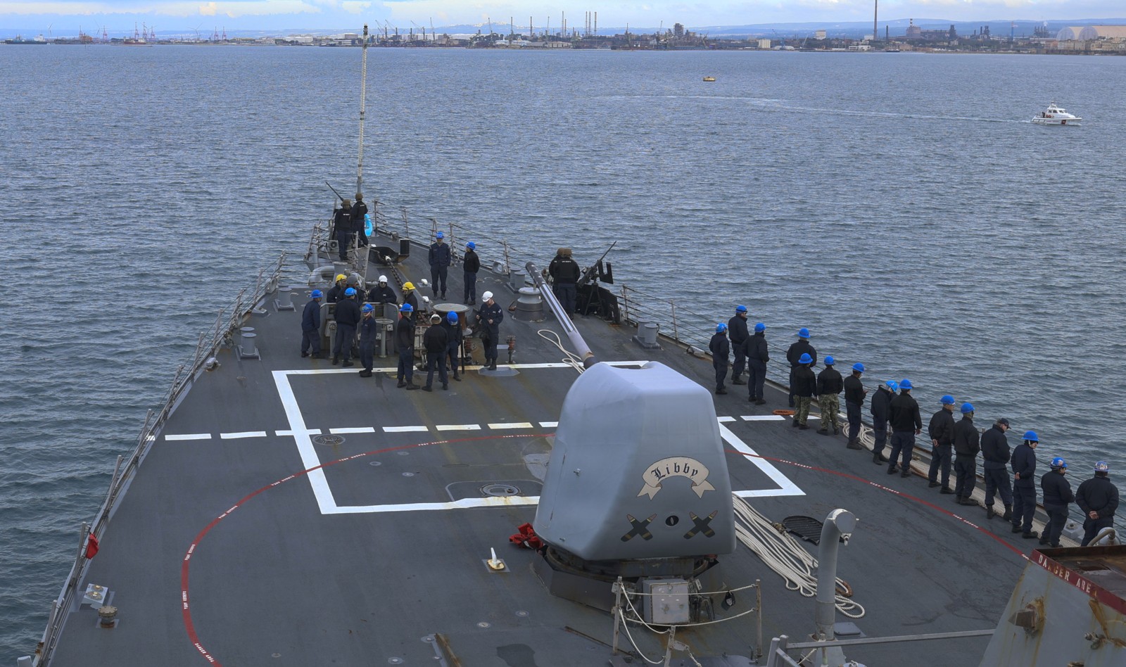 uss mahan ddg-72 guided missile destroyer aegis taranto italy april 2026