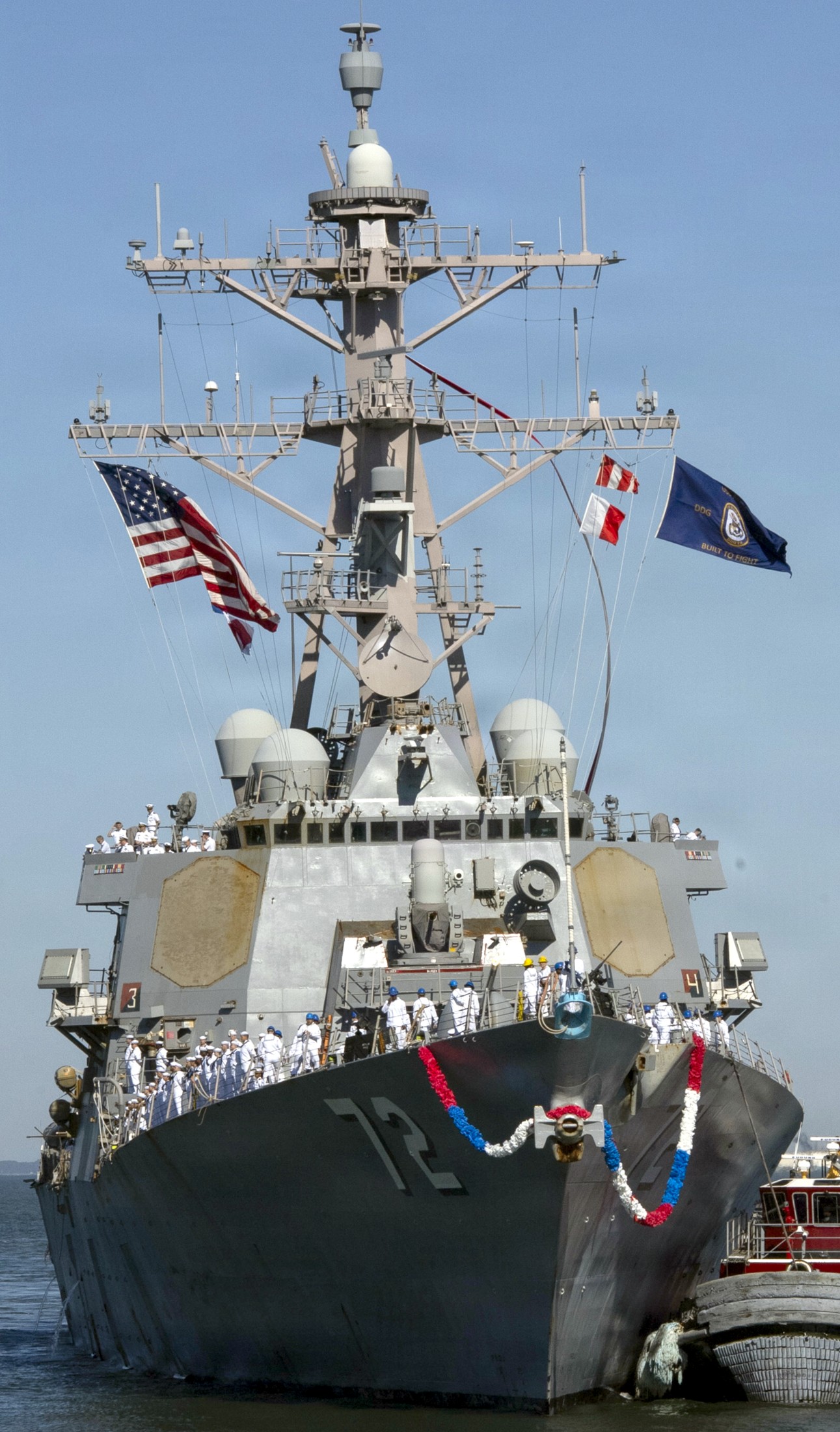 uss mahan ddg-72 guided missile destroyer returning naval station norfolk march 2026 85