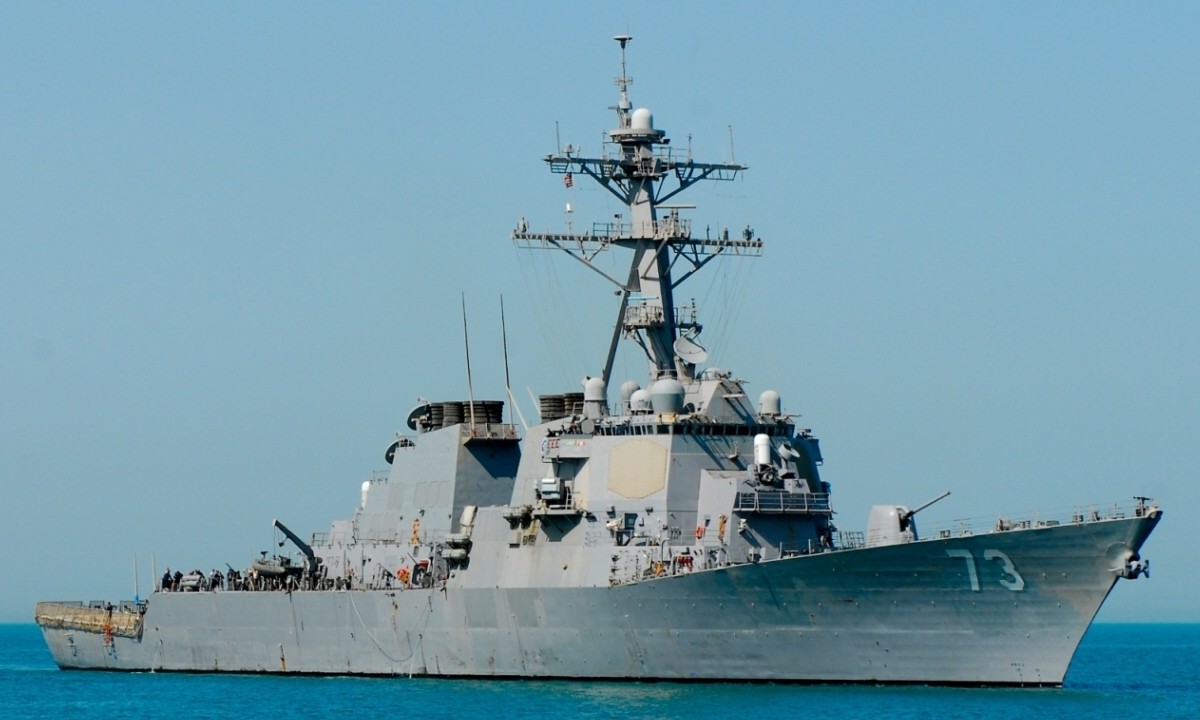 ddg-73 uss decatur guided missile destroyer iraq 2009