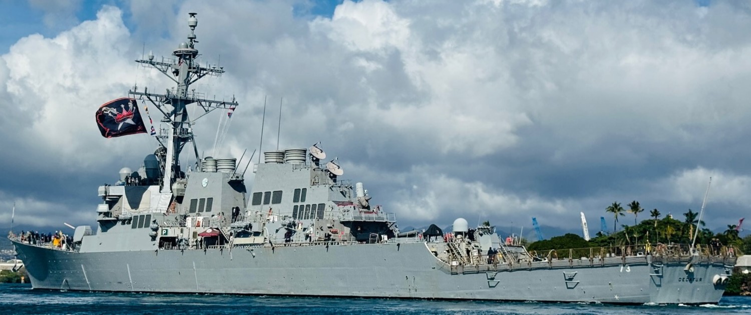 ddg-73 uss decatur guided missile destroyer joint base pearl harbor hickam hawaii 2025 83