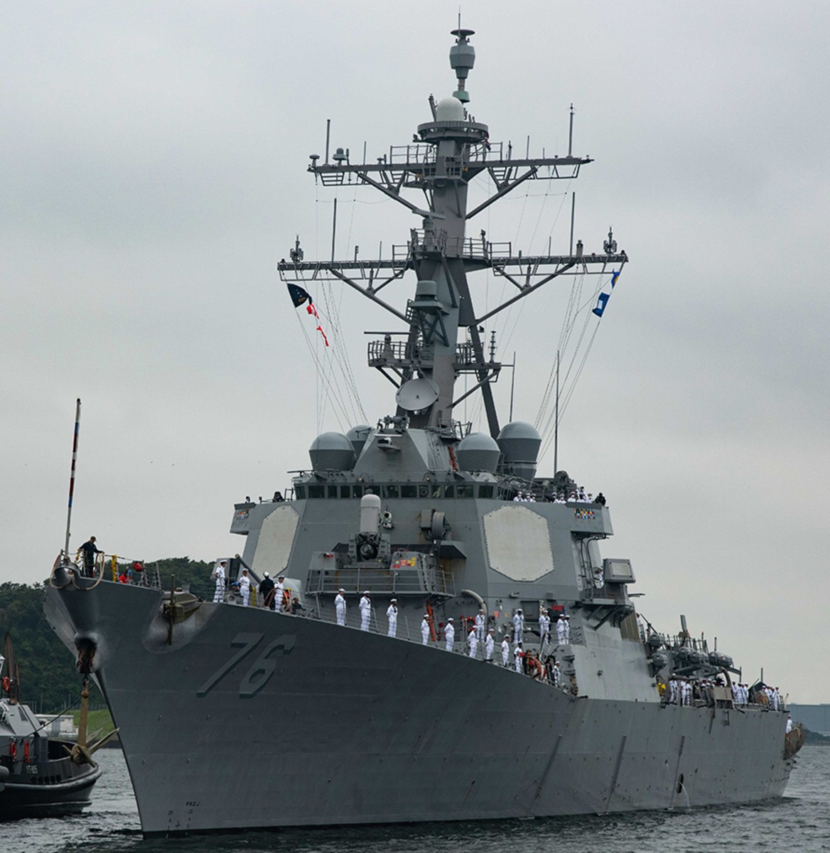 ddg-76 uss higgins guided missile destroyer arriving yokosuka japan 2021 48
