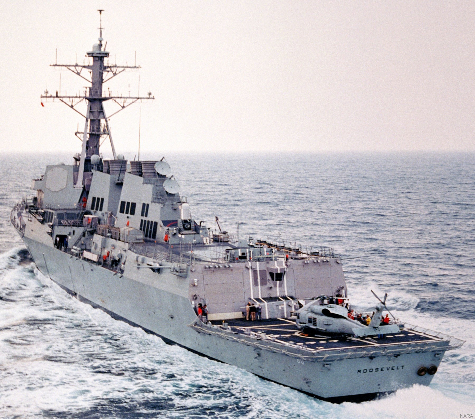 ddg-80 uss roosevelt guided missile destroyer arleigh burke class us navy trials ingalls 04