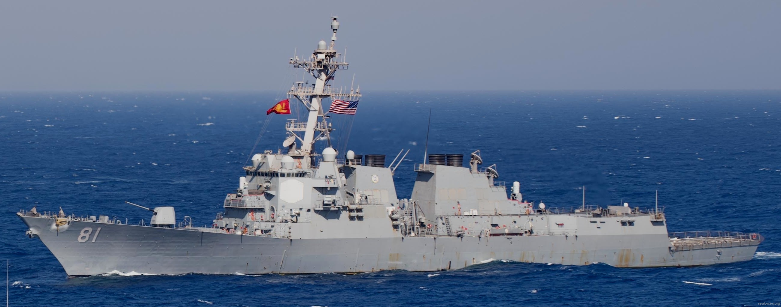 ddg-81 uss winston s. churchill arleigh burke class guided missile destroyer aegis 12 red sea