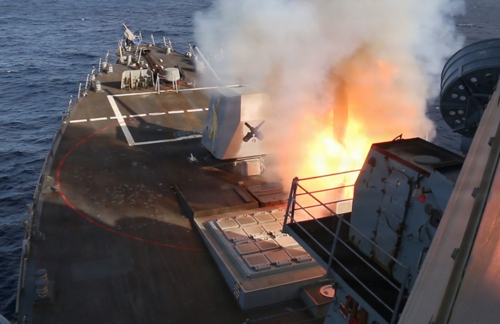 uss winston s. churchill ddg-81 destroyer bgm-109 tomahawk tlam missile epic fury 2026 102