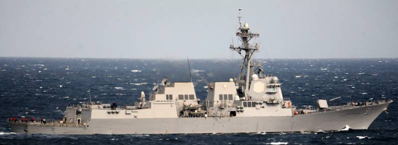DDG-91 USS Pinckney Pacific Ocean 2011