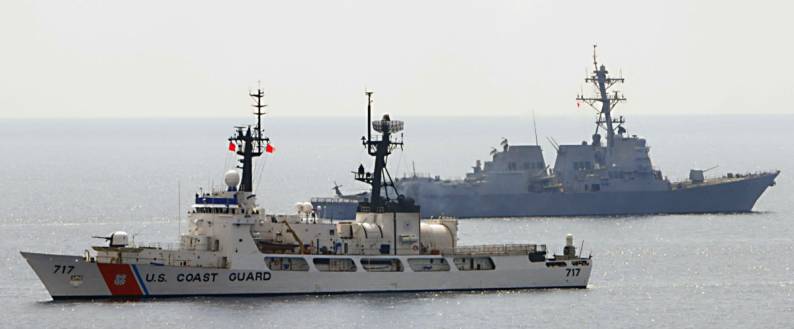 DDG-93 USS Chung-Hoon and USCGC Mellon WHEC-717 South China Sea